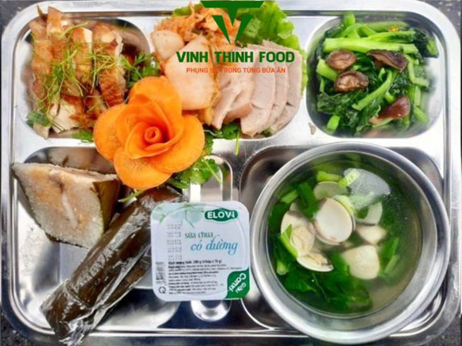 Suất ăn công nghiệp